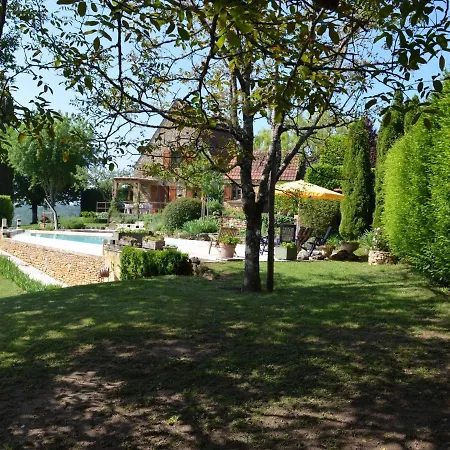 Casa vacanze Enticing Holiday In With Swimming Pool Tamniès